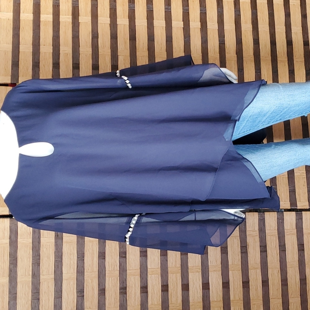NWT!  Le Bos draped chiffon top bell sleeves - Picture 3 of 16